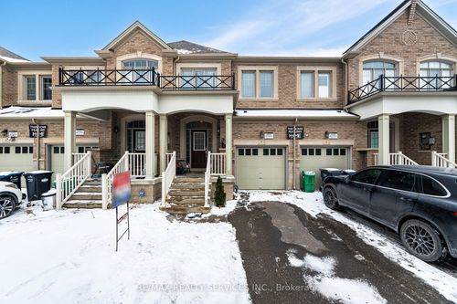 7 Lady Evelyn Cres, Brampton, ON, L6Y6C7 | Card Image