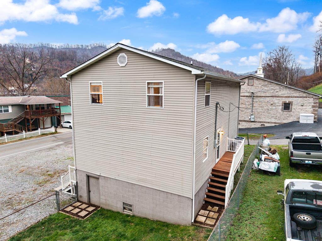 Residential in Goody 4
