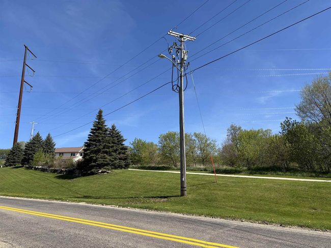 116 - 105-116 Pine Ridge Ct, Home with 0 bedrooms, 0 bathrooms and null parking in BARNEVELD WI | Image 4
