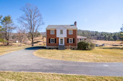 10388 Bent Mountain Rd, Bent Mountain, VA, 24059-2110 | Card Image