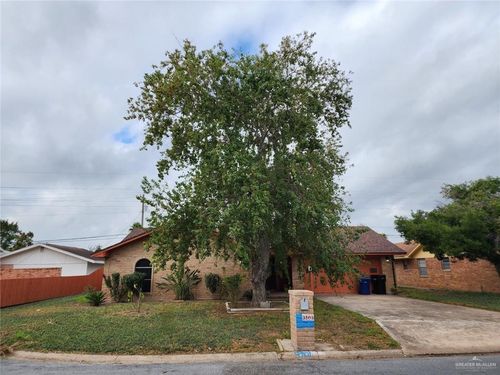 3101 N 28 1/2 St, McAllen, TX, 78501-6220 | Card Image