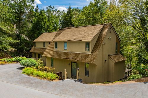 9 Pleasant Dr, Grantham, NH, 03753-3502 | Card Image