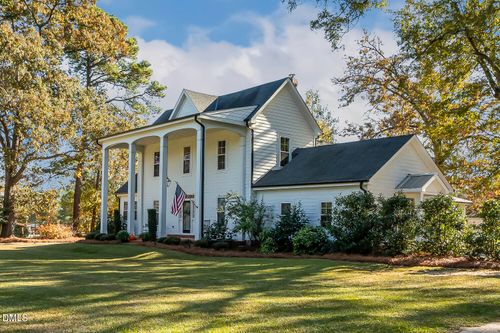 129 Kipling Rd, Fuquay Varina, NC, 27526-5903 | Card Image