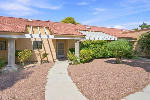 1093-2851 S Valley View Blvd, Las Vegas, NV, 89102-0133 | Card Image