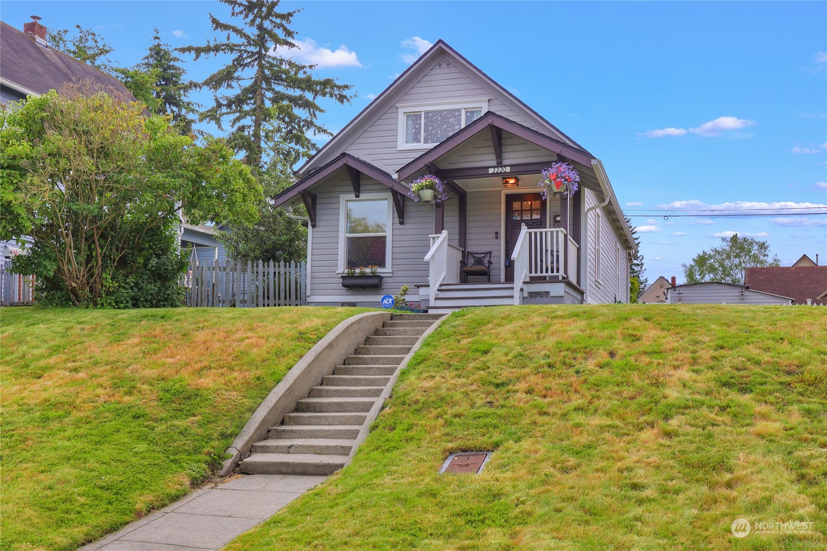 Oakes Ave, Everett, WA 98201