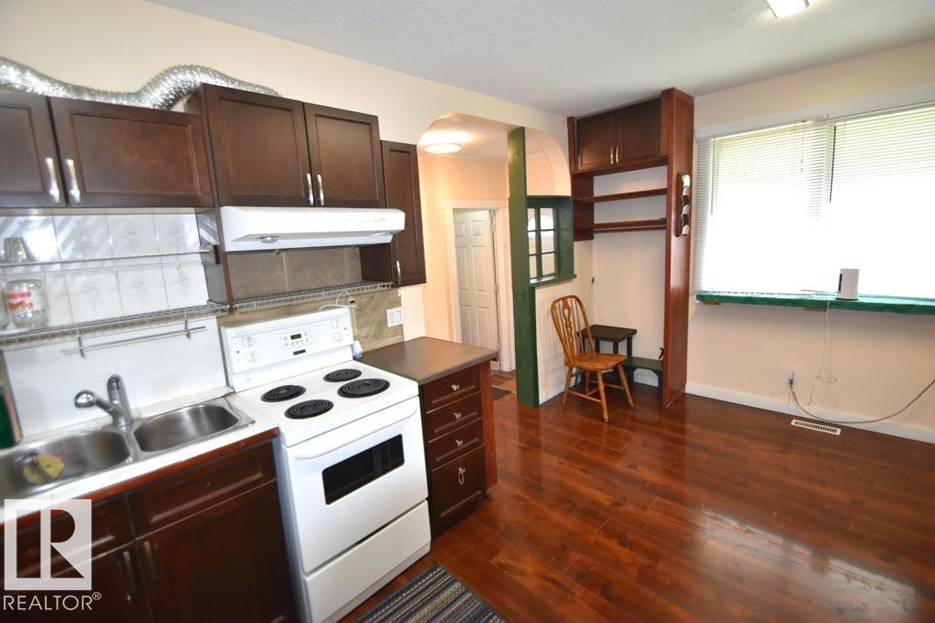 Residential in Redwater 4