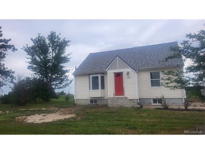 35165 County Road 16, House other with 3 bedrooms, 1 bathrooms and null parking in Roggen CO | Image 1