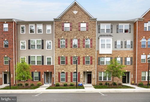 7947 Independence Dr, SPOTSYLVANIA, VA, 22553-3850 | Card Image