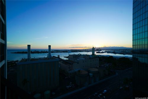 apt-1602-700 Richards St, Honolulu, HI, 96813-4619 | Card Image