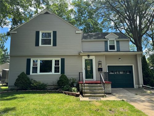 410 Louisiana Avenue, Elyria, OH, 44035 | Card Image