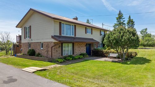 706 Caton Rd, Bath, ON, K0H1G0 | Card Image