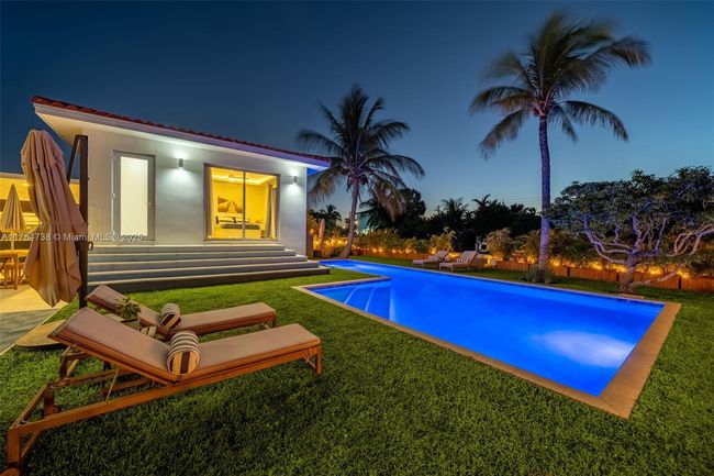 7770 Hawthorne Ave, House other with 4 bedrooms, 3 bathrooms and null parking in Miami Beach FL | Image 72