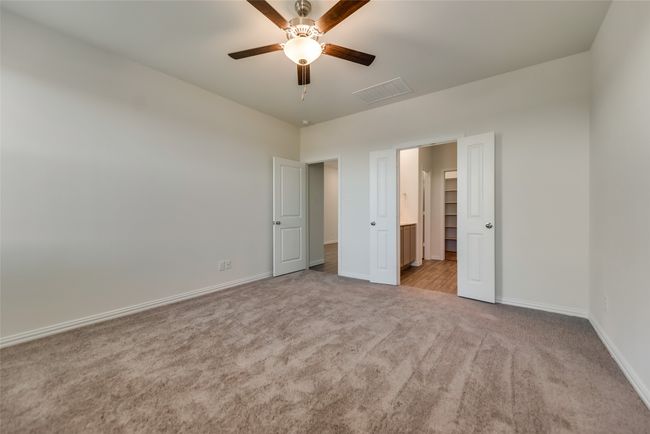 5904 Priory Dr, House other with 4 bedrooms, 2 bathrooms and null parking in Aubrey TX | Image 28