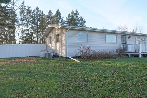 N16185 State Highway 13, DORCHESTER, WI, 54425-9227 | Card Image