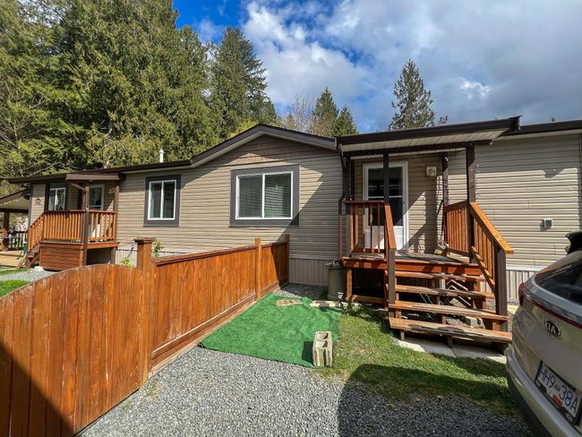 12 - 3942 Columbia Valley Road, House other with 2 bedrooms, 2 bathrooms and null parking in Cultus Lake BC | Image 1