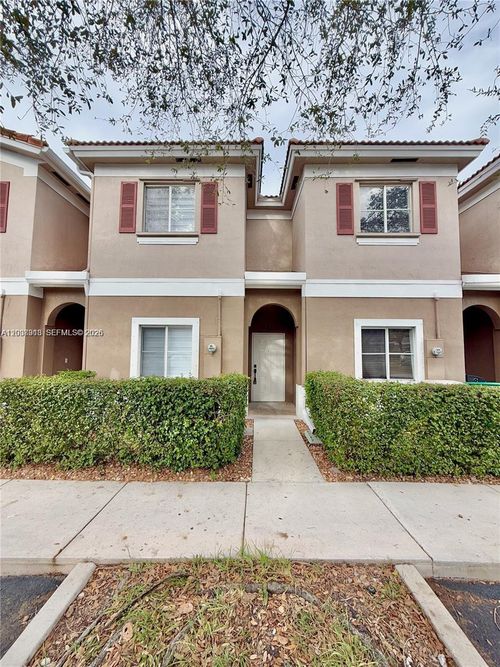 4412-4412 Woodland Cir, Tamarac, FL, 33319-3103 | Card Image