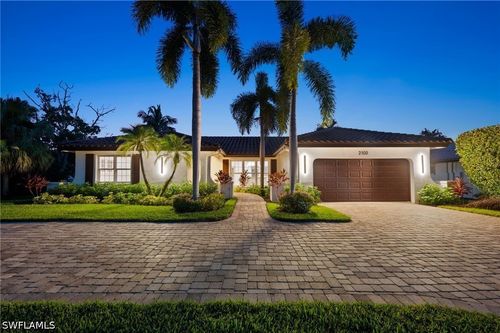 2105 Sheepshead Dr, NAPLES, FL, 34102-1507 | Card Image