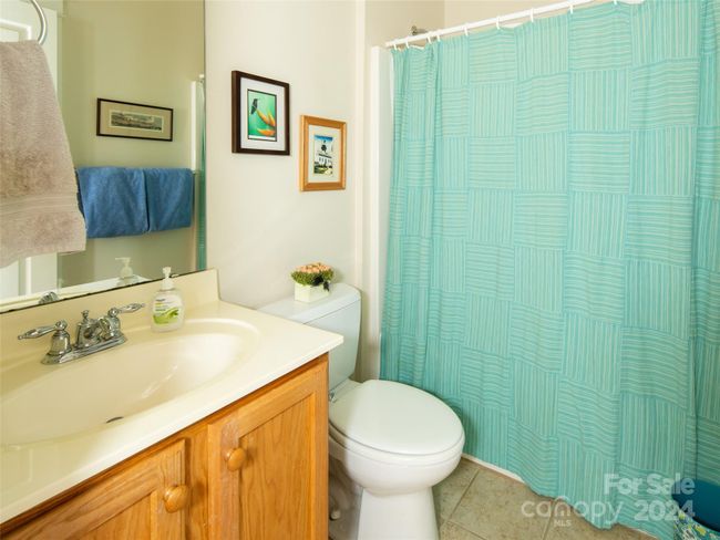 130 Harrop Dun Ct, House other with 3 bedrooms, 3 bathrooms and null parking in Biltmore Lake NC | Image 12