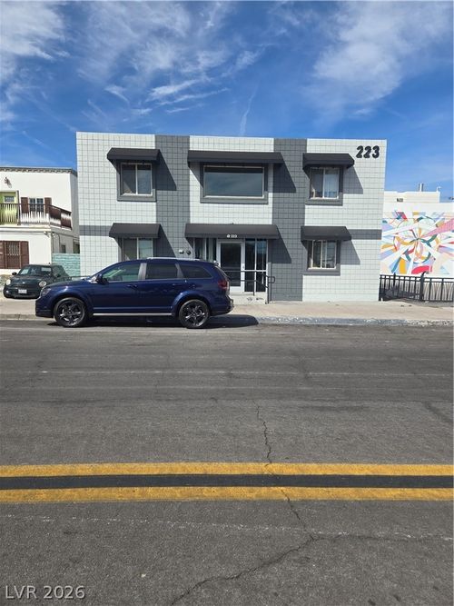 111-223 N 9th Street, Las Vegas, NV, 89101 | Card Image
