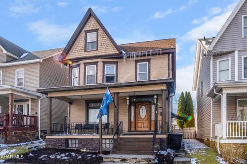 3120 Broad Ave, Altoona, PA, 16601-1512 | Card Image