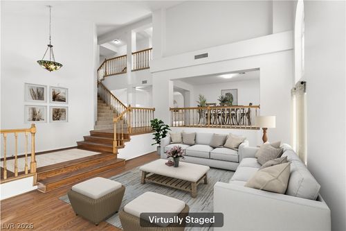 9591 Stoney Creek Dr, Las Vegas, NV, 89117-6720 | Card Image