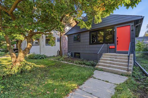 1622 Dempster St, Evanston, IL, 60202-1118 | Card Image