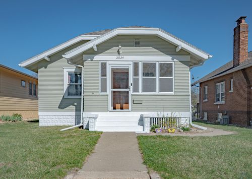 2024 S Lemon St, Sioux City, IA, 51106-3042 | Card Image