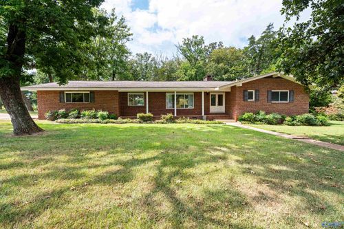 5808 Lenlock Cir Se, Huntsville, AL, 35802-1926 | Card Image