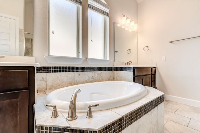 3016 Columbus Loop, House other with 4 bedrooms, 3 bathrooms and null parking in Round Rock TX | Image 25
