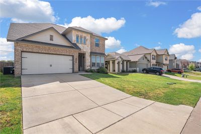 10512 Langham Drive, House other with 4 bedrooms, 3 bathrooms and 2 parking in Waco TX | Image 3