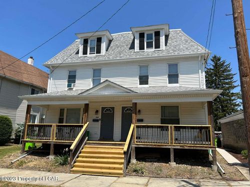 204 Philadelphia Ave, West Pittston, PA, 18643-2145 | Card Image