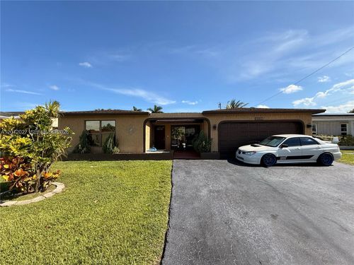 11450 Nw 30th Pl, Sunrise, FL, 33323-1628 | Card Image