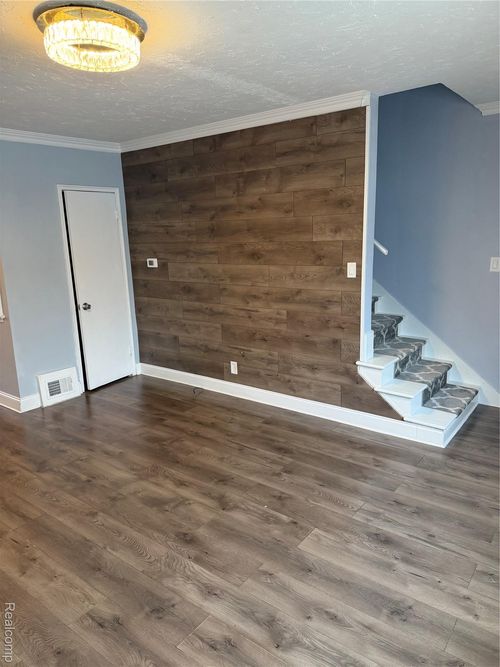 314 Sheffield Avenue, Flint, MI, 48503 | Card Image