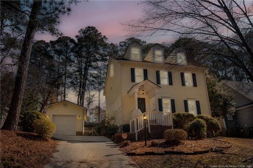 864 Hilton Dr, Fayetteville, NC, 28311-2501 | Card Image
