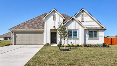 160 Davis Mountain Dr, Lockhart, TX, 78644-5044 | Card Image