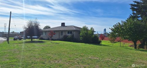 2568 Jackson Hwy, Chehalis, WA, 98532-8649 | Card Image