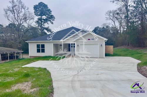 308 Woodland Dr, Warner Robins, GA, 31088-3852 | Card Image