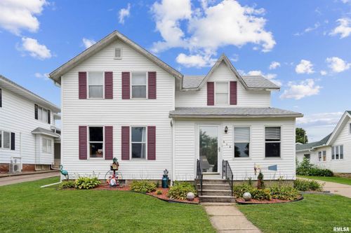 313 5th Ave, Clarence, IA, 52216-7701 | Card Image