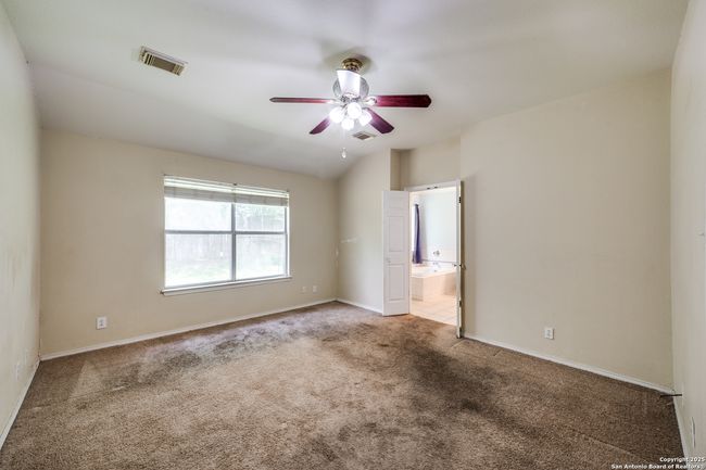10111 Mission Crk, House other with 3 bedrooms, 2 bathrooms and null parking in Converse TX | Image 17