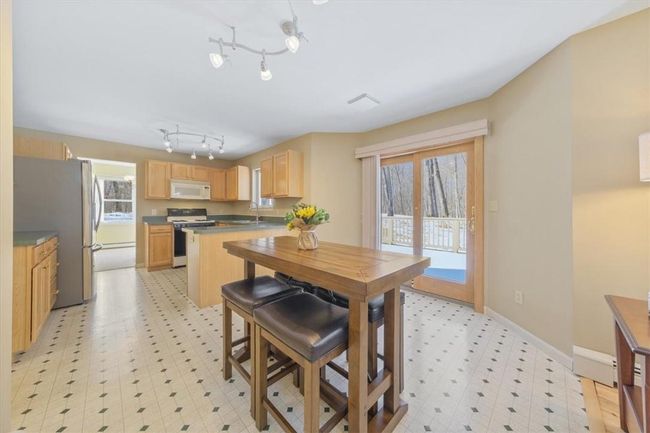 24 Sycamore Way, House other with 3 bedrooms, 3 bathrooms and 2 parking in Poughkeepsie NY | Image 12