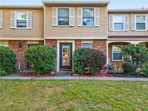 382 Scott Ln, Venetia, PA, 15367-1118 | Card Image