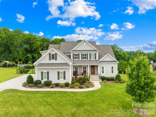 179 Hidden Meadows Dr, Mooresville, NC, 28117-8609 | Card Image