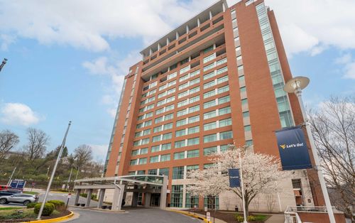 2 Waterfront Pl, Morgantown, WV, 26501-5954 | Card Image