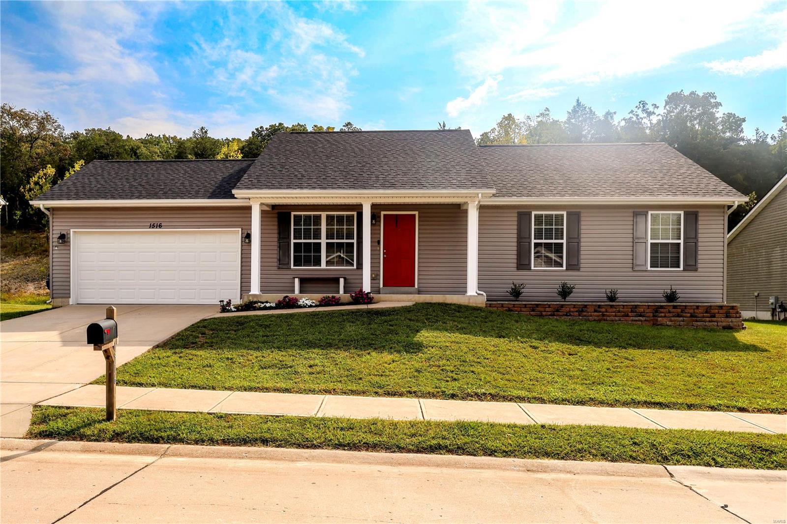 Saint Charles Dr, Hillsboro, MO 63050