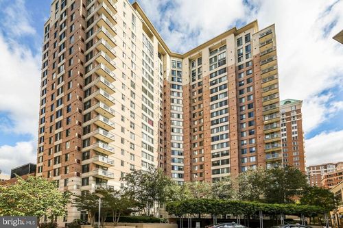 418-851 N Glebe Rd, ARLINGTON, VA, 22203-4151 | Card Image