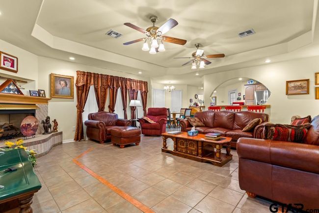 841 Pops Landing Rd, House other with 3 bedrooms, 2 bathrooms and null parking in Ore City TX | Image 27
