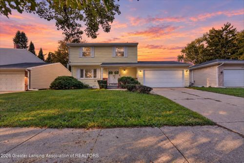 3412 Penrose Dr, Lansing, MI, 48911-3331 | Card Image