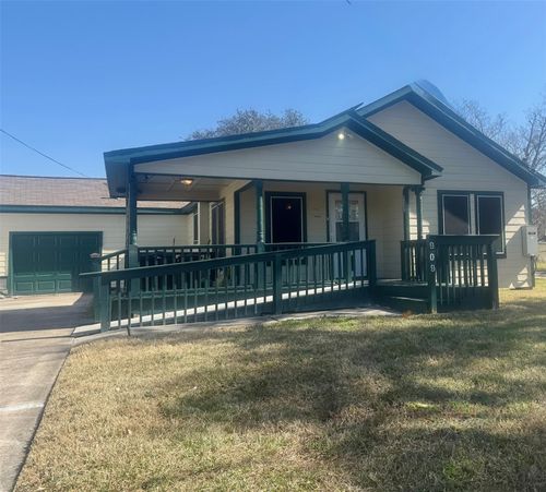 909 Dutch St, Deer Park, TX, 77536-3125 | Card Image