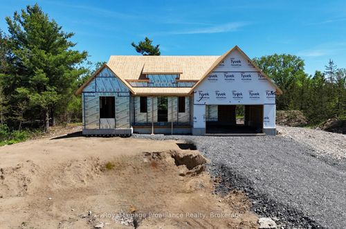 102 Dewey Rd, Yarker, ON, K0K3N0 | Card Image