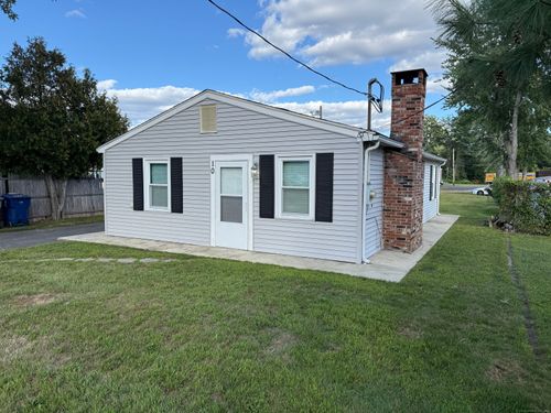 10 Twining St, Plainville, CT, 06062-3112 | Card Image